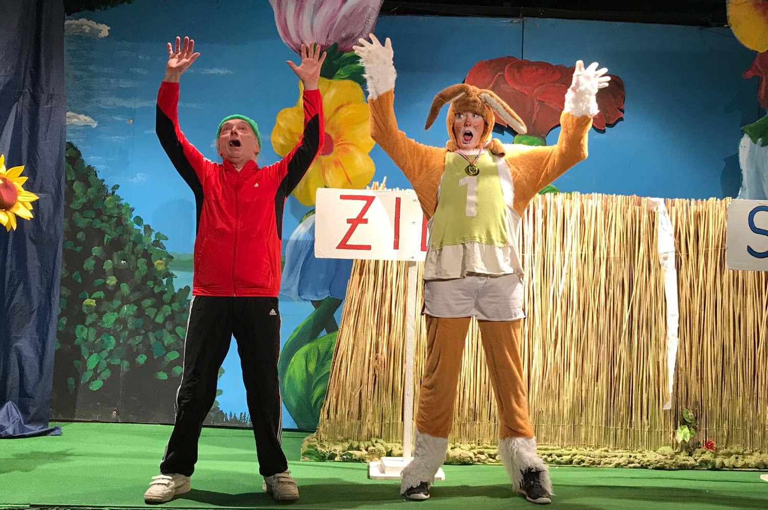 Der Wettlauf zwischen Hase & Igel Theater am Tremser Teich
